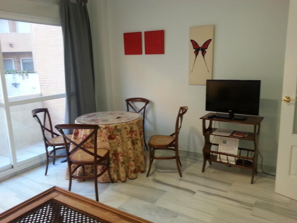 Apartamento Buhaira Sevilla Dış mekan fotoğraf